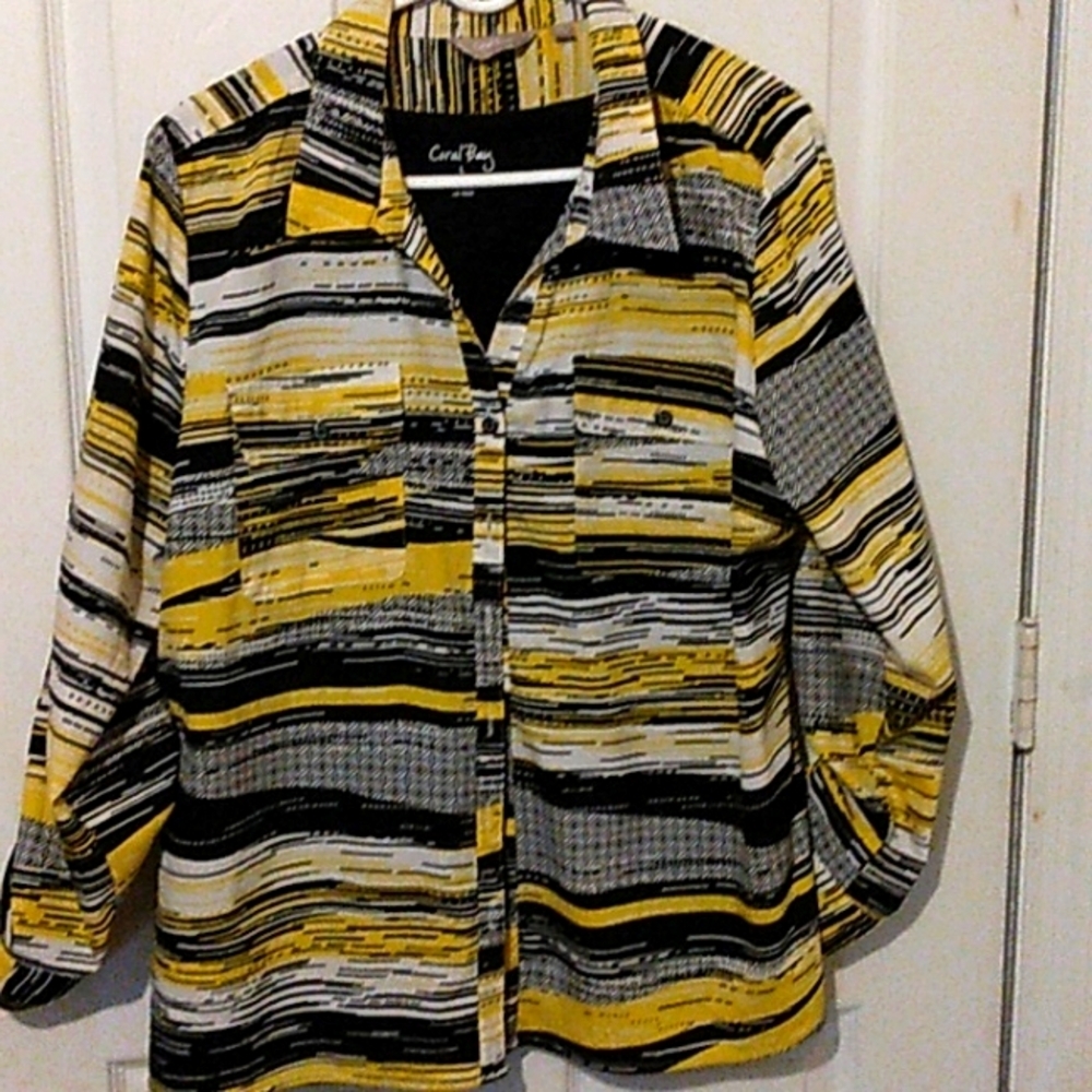 Coral Bay shirt sz XL and tank top